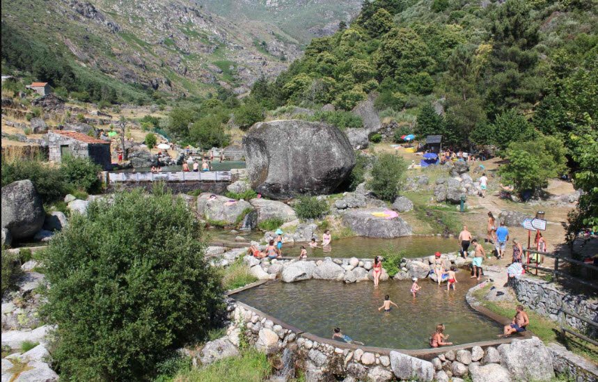 Praia Fluvial de Loriga, Portugal